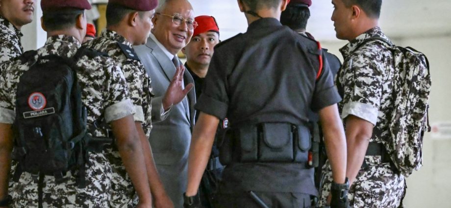 malaysia-court-rejects-najib’s-bid-to-serve-sentence-under-house-arrest