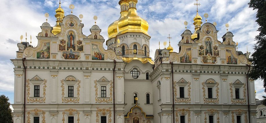 russia-spends-millions-lobbying-us-congress-that-ukraine-“persecutes-christians”-to-undermine-kyiv-aid,-says-expert