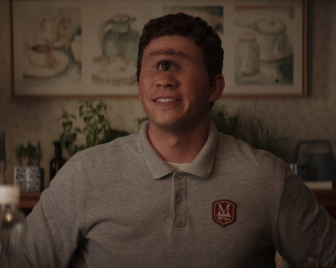 ‘percy-jackson’-actor-daniel-diemer-talks-being-the-ultimate-outcast-and-crushing-on-brad-pitt-in-‘troy’-(exclusive)