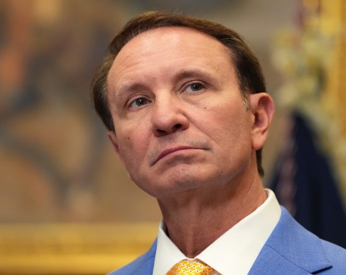 “we-decide-our-own-future”:-new-the-traitor-envoy-draws-ire-for-plans-to-annex-greenland