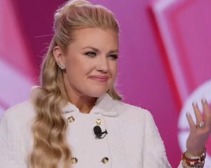 erika-kirk-makes-awkward-flub-on-stage-—-and-people-think-it’s-the-ultimate-freudian-slip