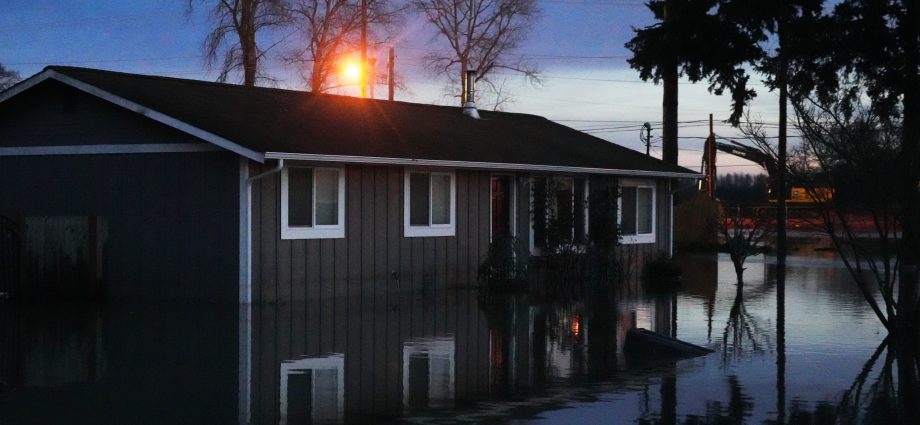 western-washington-faces-a-long-recovery-after-record-breaking-flooding