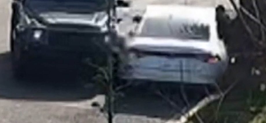 mom-rams-into-alleged-burglars-car-targeting-her-home