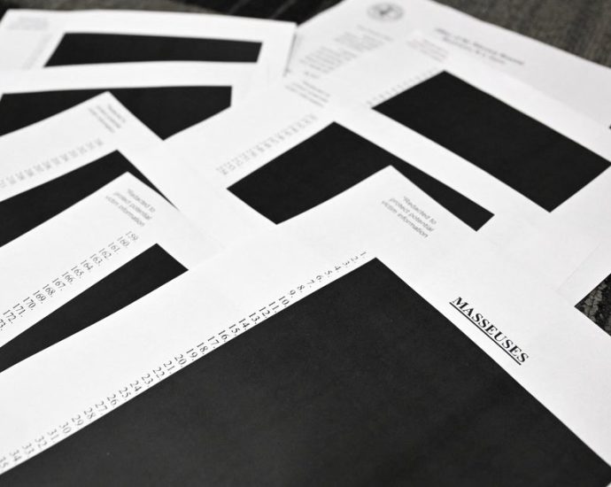 bipartisan-duo-slam-sketchy-epstein-files-drop-as-a-‘slap-in-the-face’-to-survivors