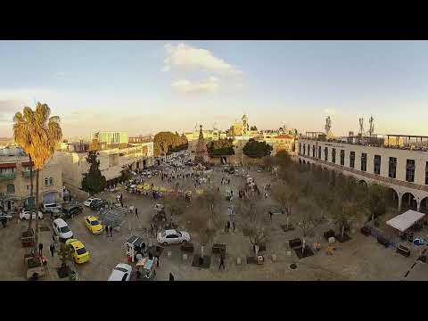 live:-a-view-of-bethlehem-before-christmas