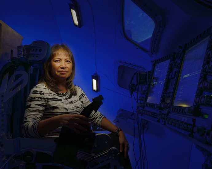 i-am-artemis:-grace-lauderdale