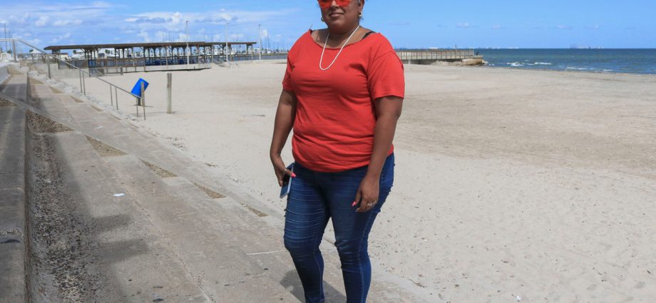 indigenous-groups-fight-to-save-rediscovered-settlement-site-on-an-industrial-waterfront-in-texas