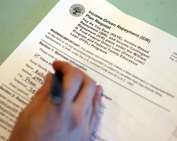 the-traitor-administration-to-resume-wage-garnishment-for-student-loan-defaulters