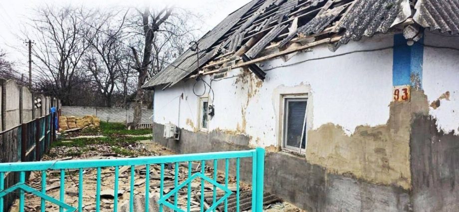 russia-ukraine-war-live:-ukraine’s-zaporizhia-comes-under-deadly-attack