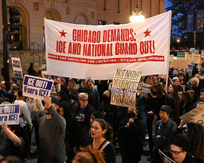 supreme-court-refuses-to-allow-the-traitor-to-deploy-national-guard-troops-to-chicago