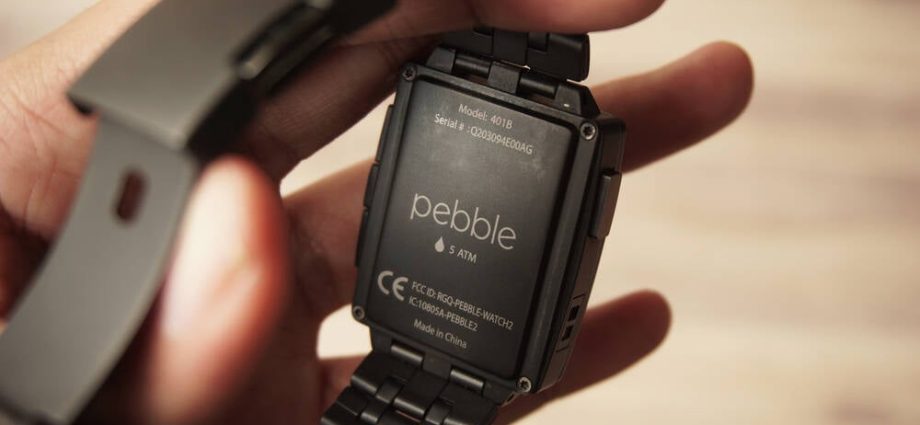 pebble,-the-e-ink-smartwatch-that-refuses-to-die,-just-went-fully-open-source