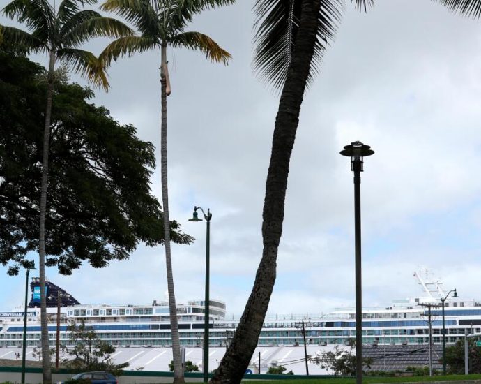 federal-judge-upholds-hawaii’s-new-climate-change-tax-on-cruise-passengers