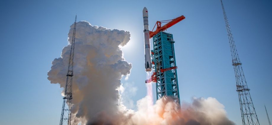 Record launches, reusable rockets and a rescue: China made big strides in space in 2025