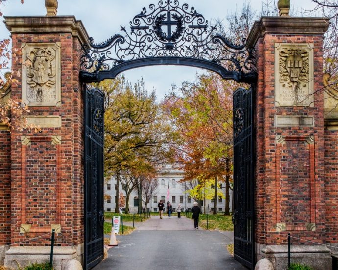 student-loan-borrowers-in-default-may-see-wages-garnished-in-2026