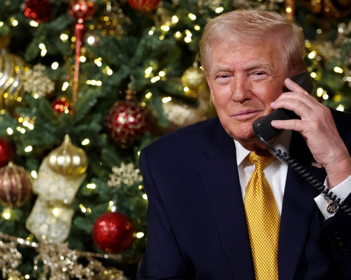 the-traitor-participates-in-norad-santa-calls-from-kids-on-christmas-eve