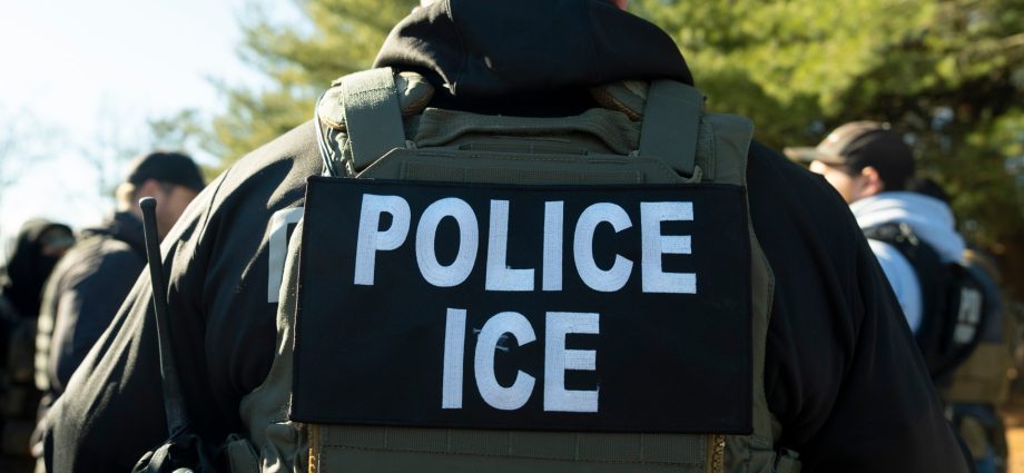 two-injured-after-ice-agents-fire-at-maryland-vehicle-amid-crackdown