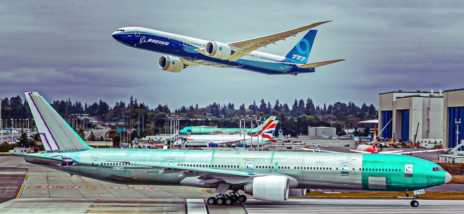 here’s-how-much-more-range-the-boeing-777x-has-compared-to-the-777-300er