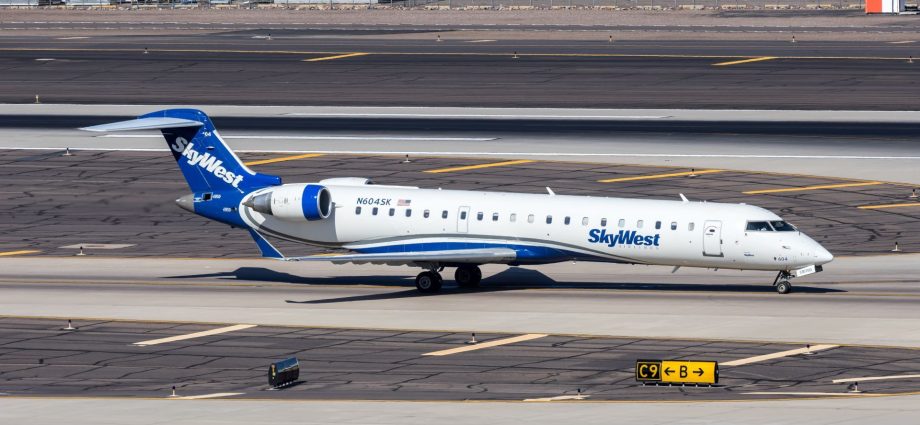skywest-airlines-planning-to-open-new-kansas-maintenance-base-by-spring-2026