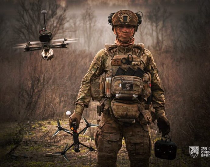 battlefield-math-is-changing-in-ukraine:-kyiv’s-drone-output-surged-2.5-fold-in-2025