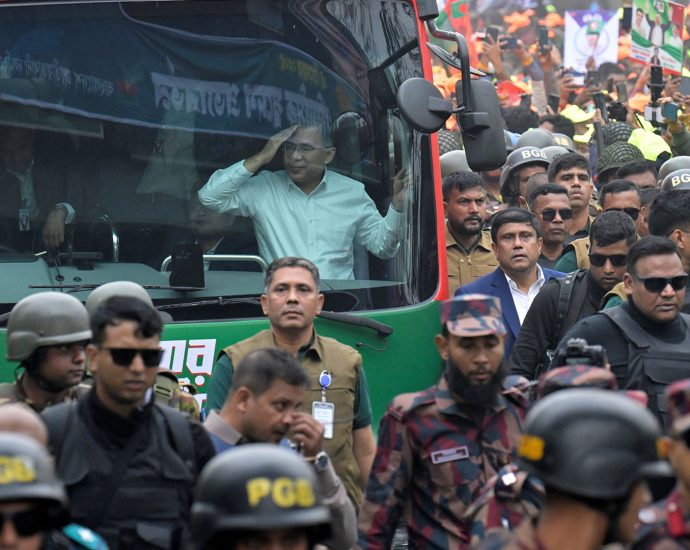 bangladesh-opposition-leader-tarique-rahman-returns-after-17-years
