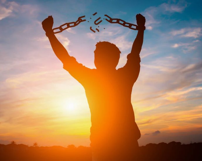 you-don’t-need-linux-to-run-free-and-open-source-software