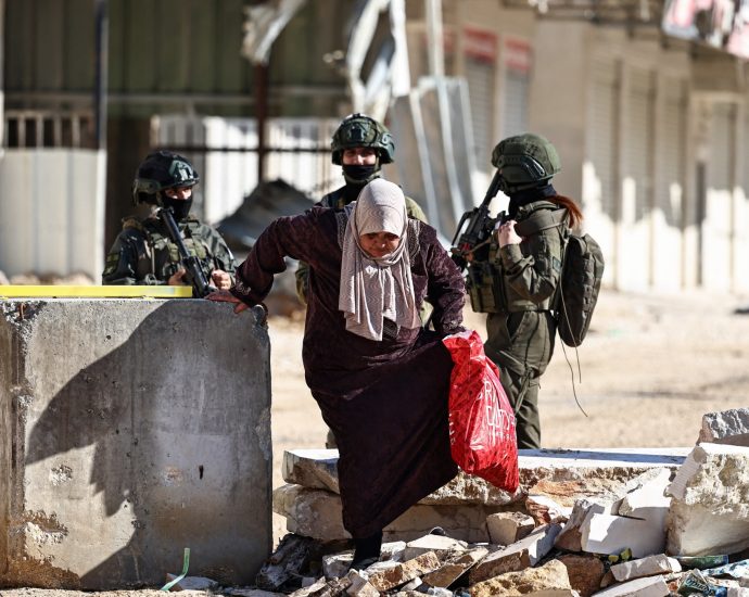 infant-among-palestinians-wounded-in-attacks-by-israeli-settlers,-soldiers