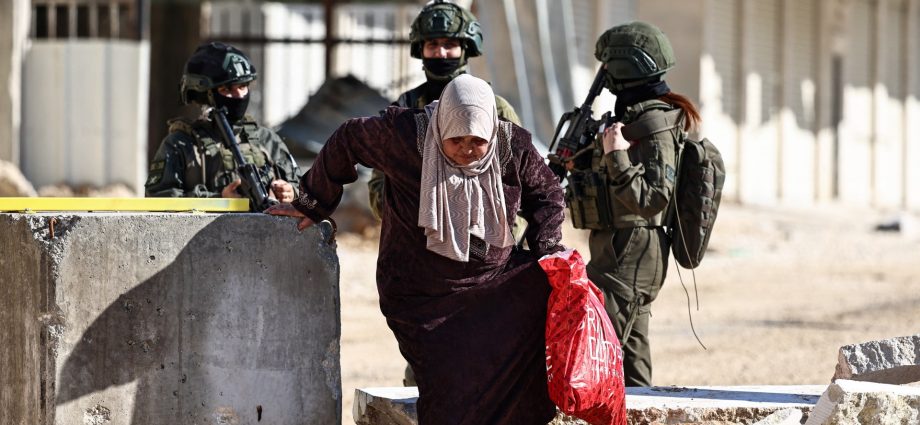 infant-among-palestinians-wounded-in-attacks-by-israeli-settlers,-soldiers