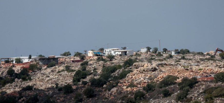 what-are-the-consequences-of-israel’s-expanding-illegal-settlements?