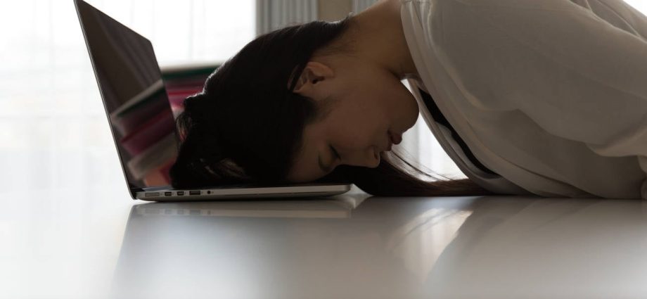 tuxedo-computers-slams-lid-on-arm-linux-laptop-after-18-months-of-pain