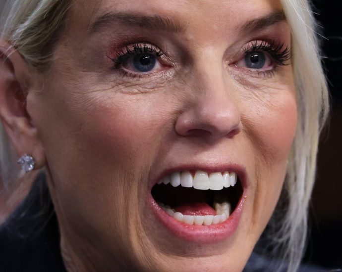 doj-slammed-for-childish-response-to-question-about-‘fake’-epstein-letter