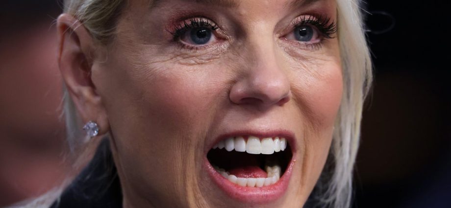 doj-slammed-for-childish-response-to-question-about-‘fake’-epstein-letter