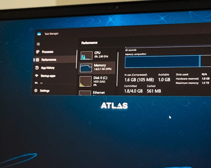 I switched to a lightweight Windows mod, and it’s faster than many Linux distros I’ve tried