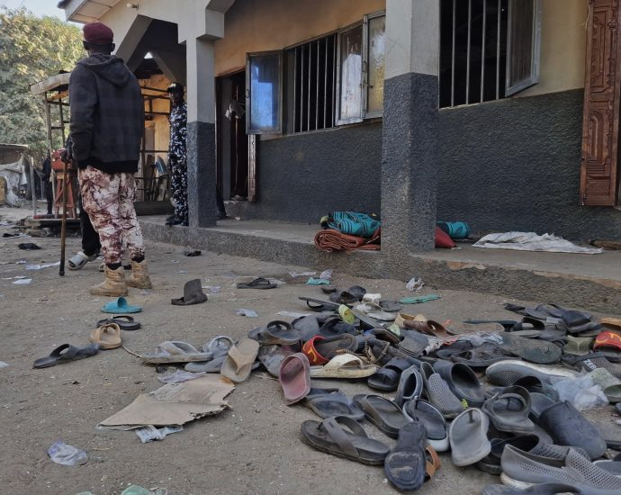 us-bombs-target-isil-in-nigeria:-what’s-really-going-on?