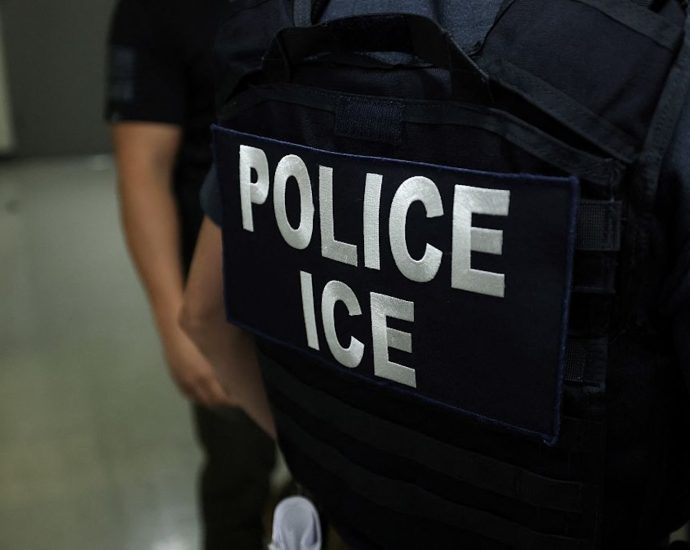 as-ice-ramps-up-deportations,-texas-prosecutors-say-they’re-losing-key-witnesses-in-criminal-cases