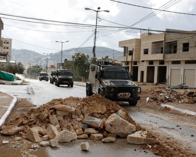 israeli-forces-take-over-homes,-impose-curfew-on-west-bank’s-qabatiya