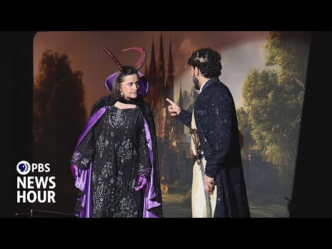 british-panto-production-blends-holiday-tradition-with-muslim-culture-and-humor