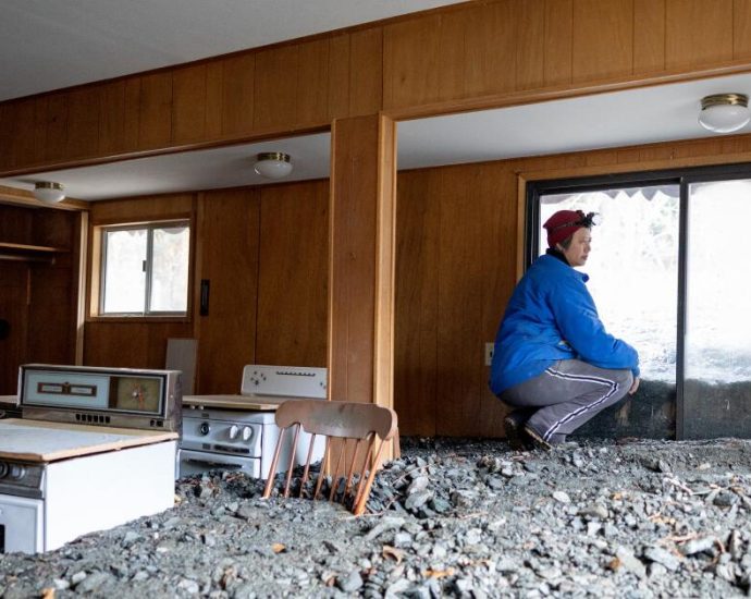 heavy-rains-led-to-‘nightmare-before-christmas’-with-flooding,-mudslides-as-risks-persist