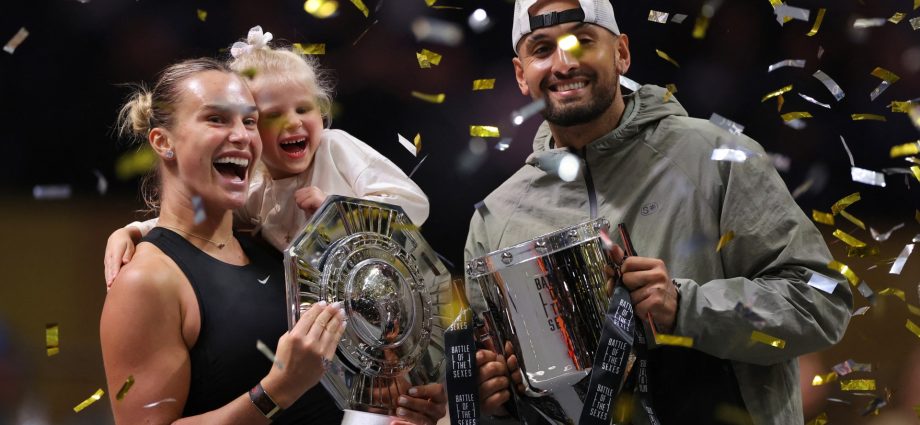 kyrgios-beats-sabalenka-6-3,-6-3-in-‘battle-of-the-sexes’-tennis-showdown