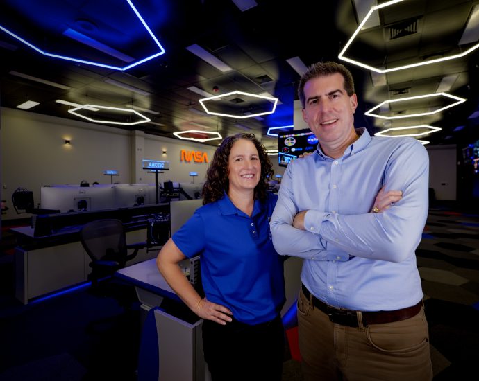 i-am-artemis:-jen-madsen-and-trey-perryman