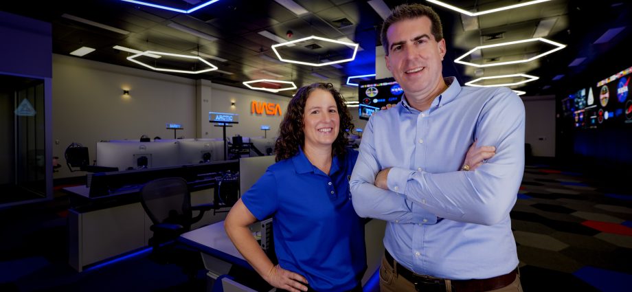 i-am-artemis:-jen-madsen-and-trey-perryman