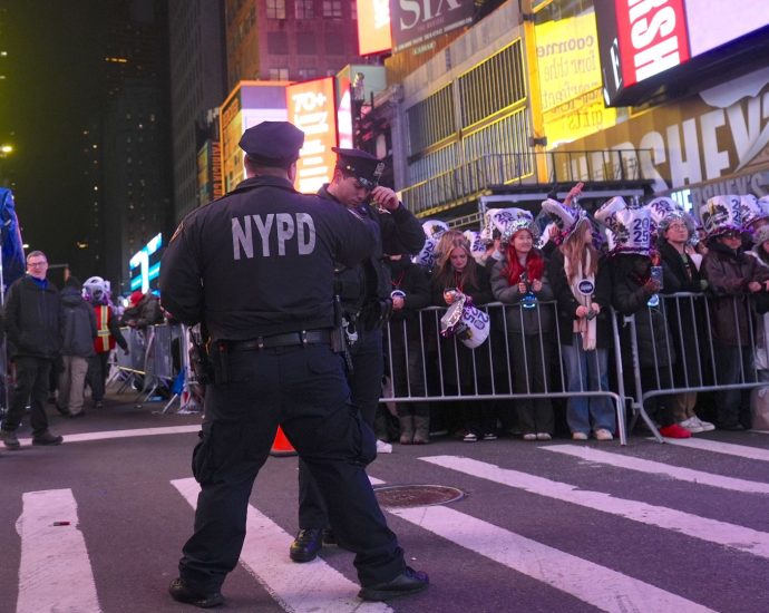 cities-prepare-for-new-year’s-events-as-terror-attack-fears-run-high