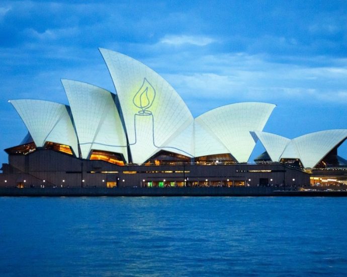 families-of-bondi-victims-demand-probe-into-anti-semitism-in-australia