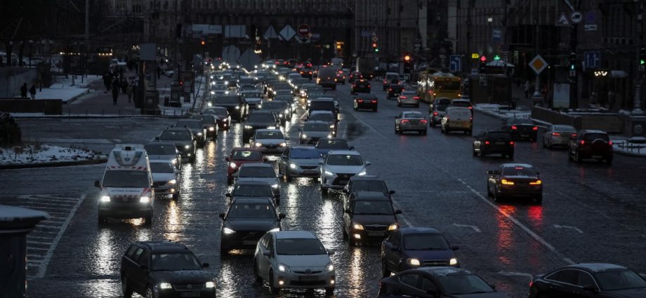 russia-ukraine-war:-list-of-key-events,-day-1,405