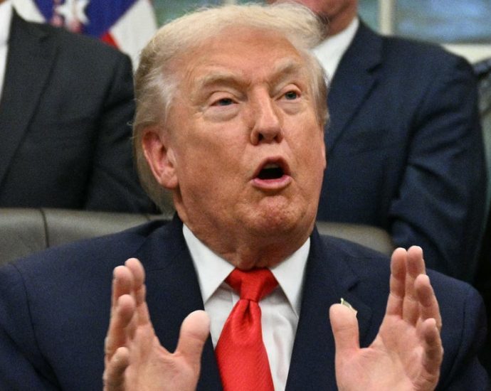 ex-obama-adviser-predicts-this-the-traitor-obsession-will-be-a-‘big-political-problem’-for-gop