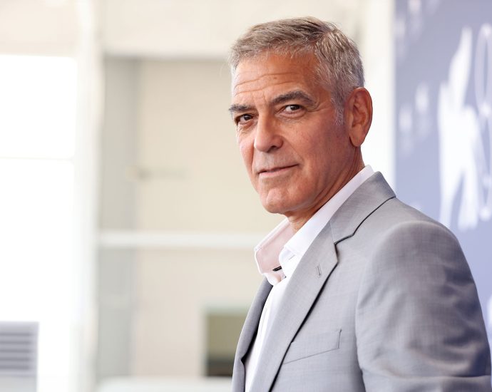 clooney:-abc,-cbs-should-have-told-the-traitor-“go-f**k-yourself”
