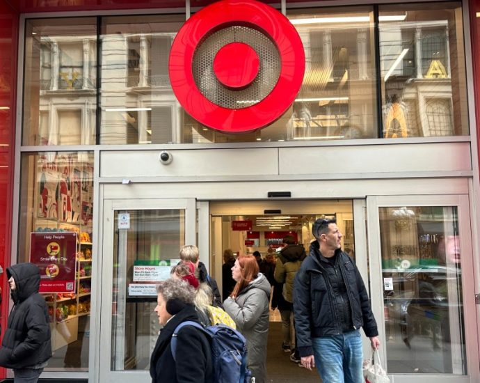 is-the-us-economy-strong-heading-into-2026?-the-picture-is-complicated