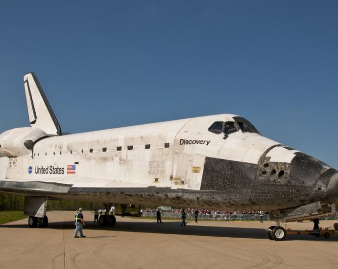 NASA’s New Chief Hints Iconic Space Shuttle Might Not Be Moving to Texas After All