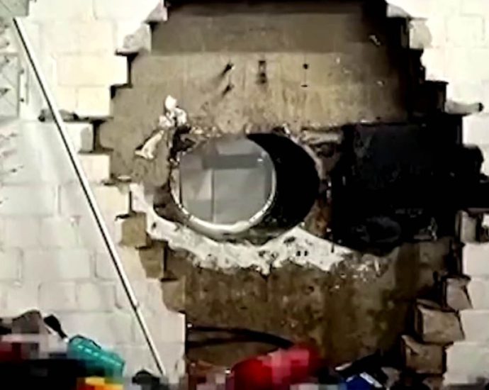 thieves-drill-into-german-bank-vault,-stealing-millions