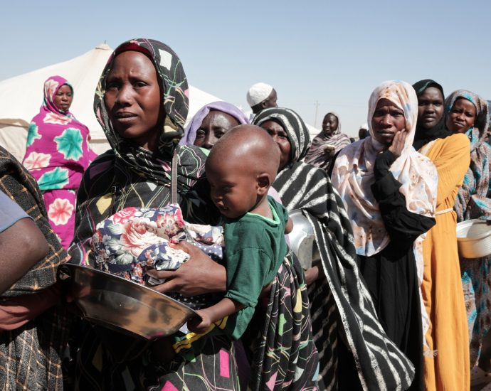 displacement-camps-swell-with-people-fleeing-sudan’s-war-ravaged-el-fasher