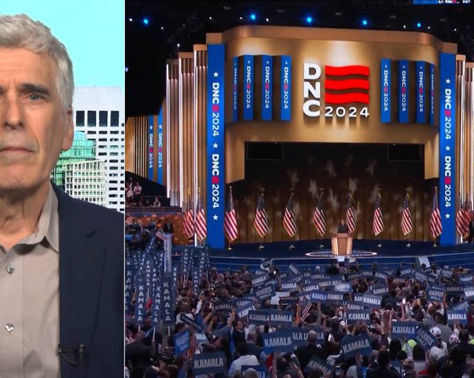 “the-blue-road-to-the-traitor-hell”:-norm-solomon-on-“how-corporate-democrats-paved-the-way-for-autocracy”